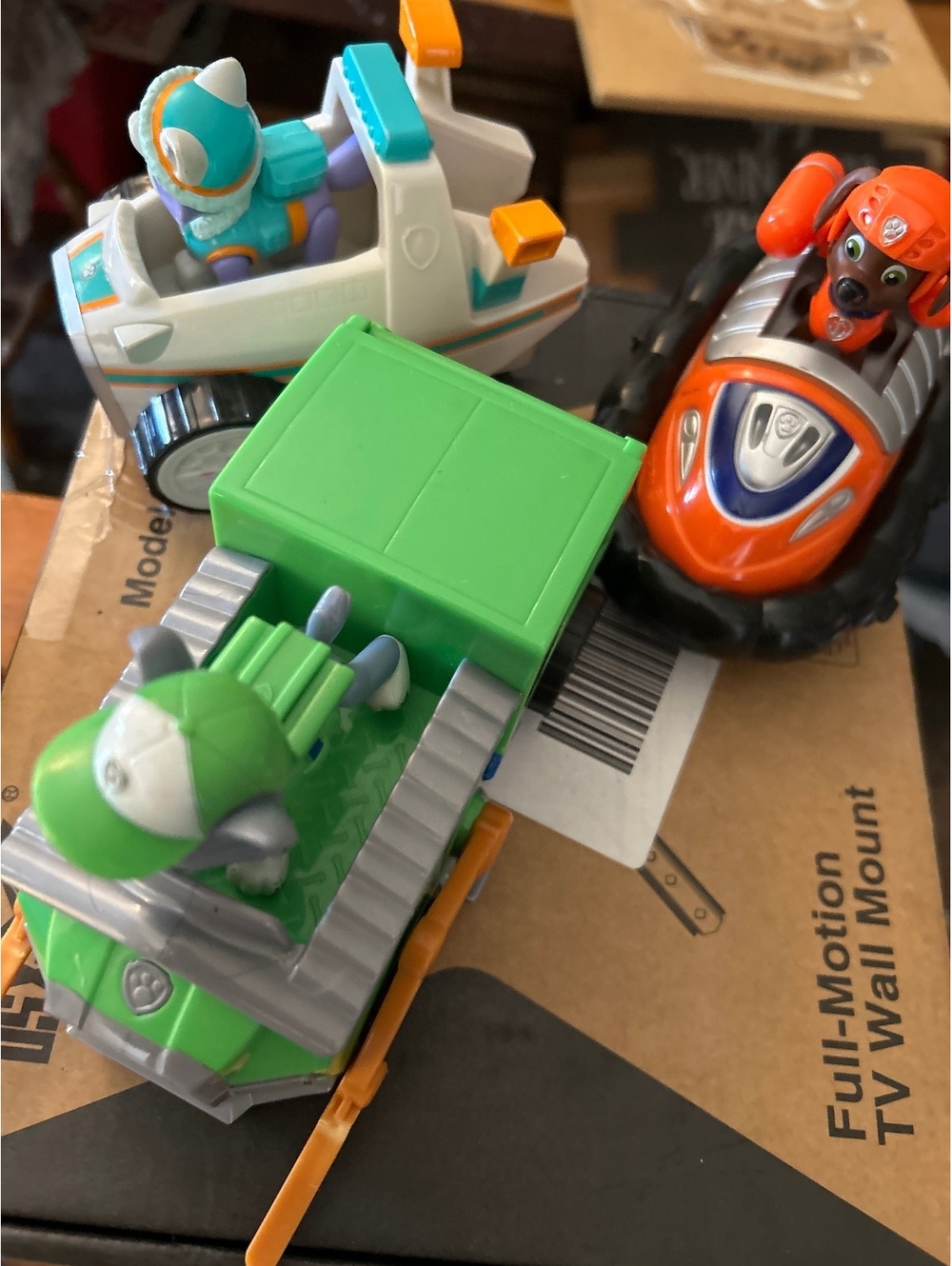 Paw Patrol Rescue Vehicles with Character Figures Set